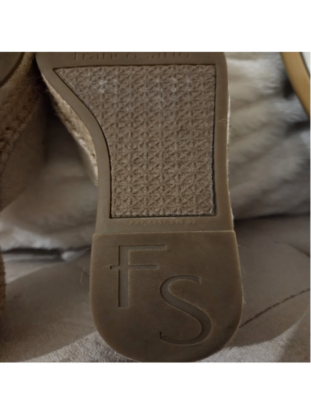 Women's Franco Sarto Beige Espadrille Wedge Sandals Size 7.5